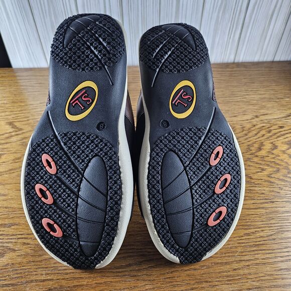 Womens Low Wedge Non Slip Sandals Faux Leather Size 8 New in Box - Picture 6 of 7